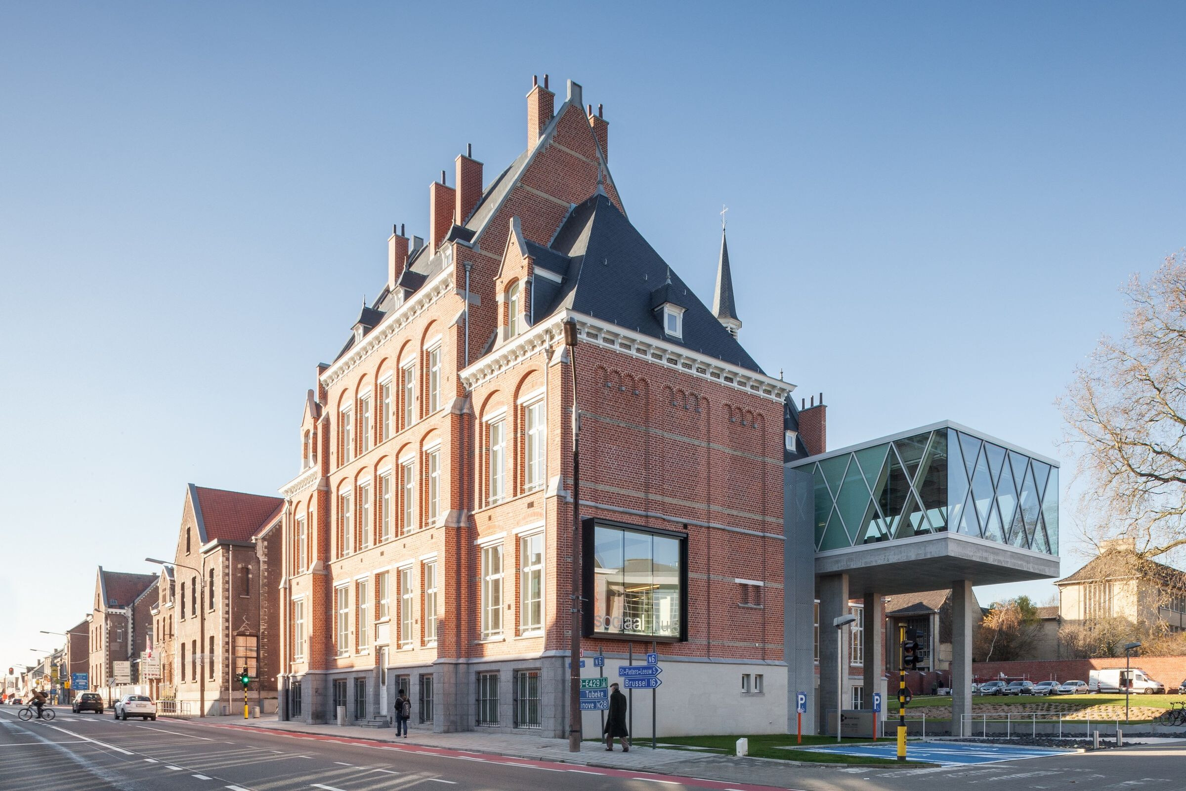 https://archello.com/story/63029/attachments/photos-videos/4 photo_credit © Tim Van de Velde