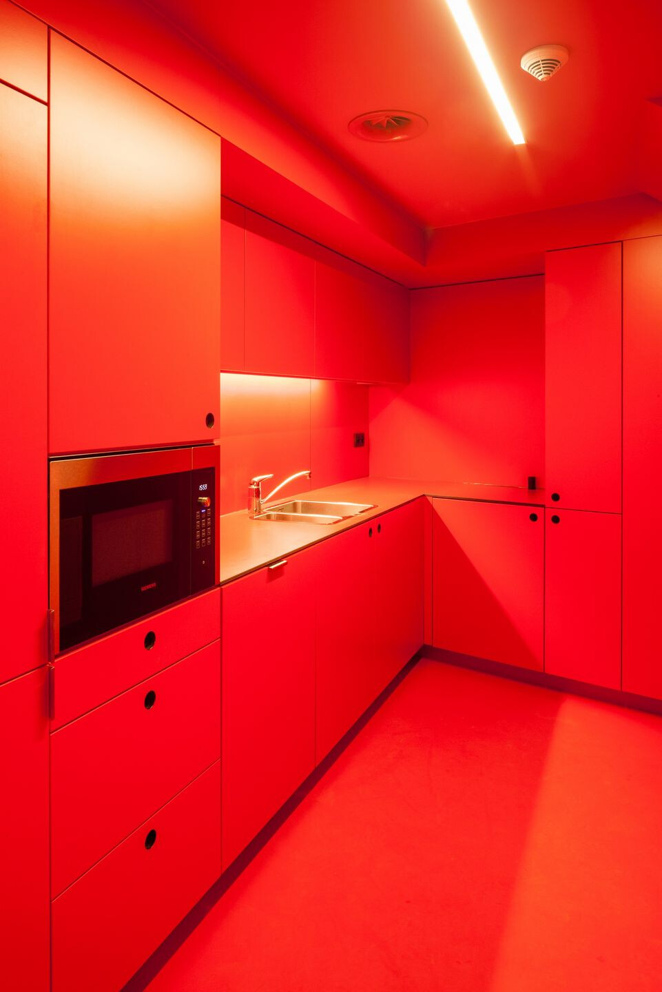 https://archello.com/story/63029/attachments/photos-videos/37 photo_credit © Tim Van de Velde