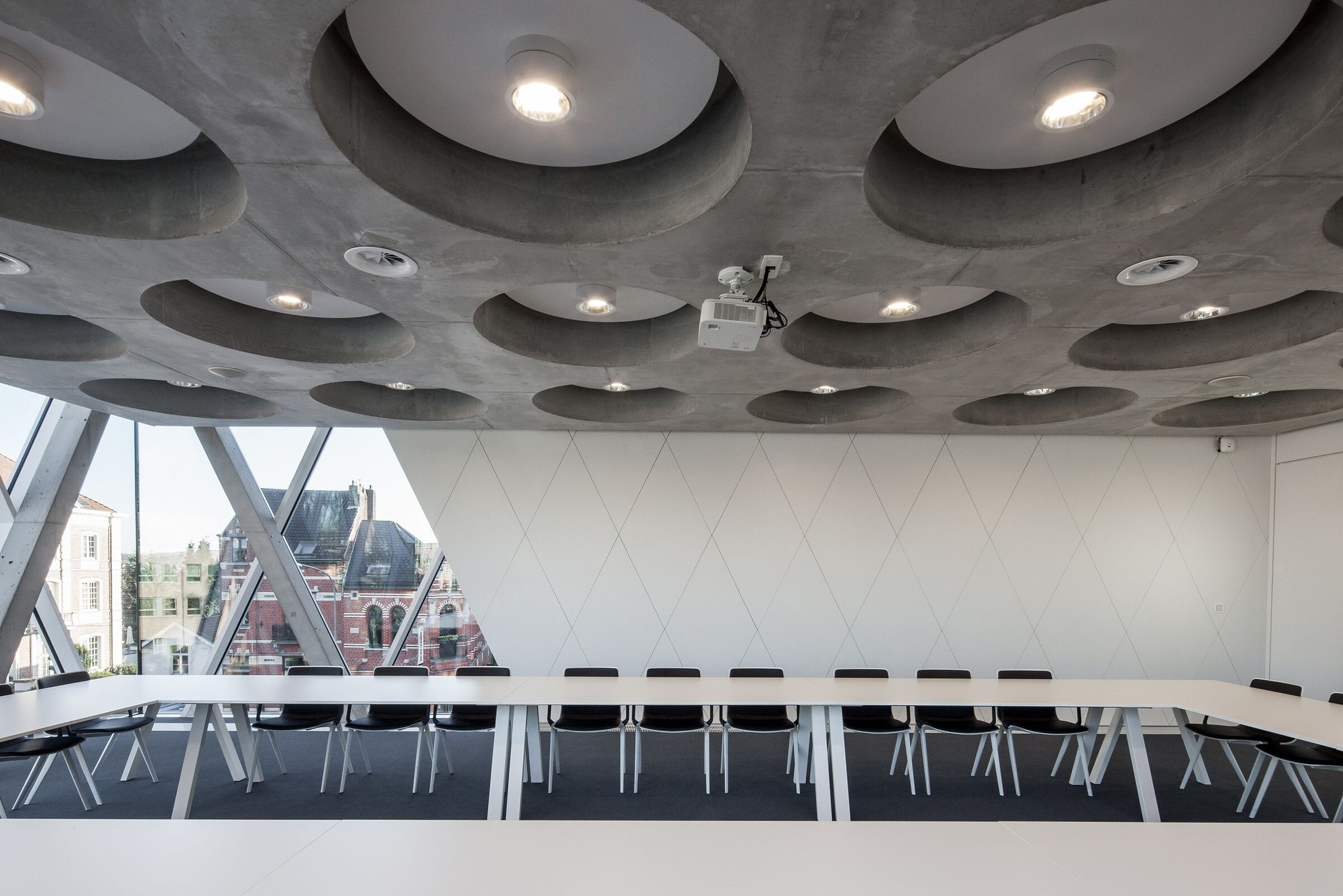 https://archello.com/story/63029/attachments/photos-videos/50 photo_credit © Tim Van de Velde