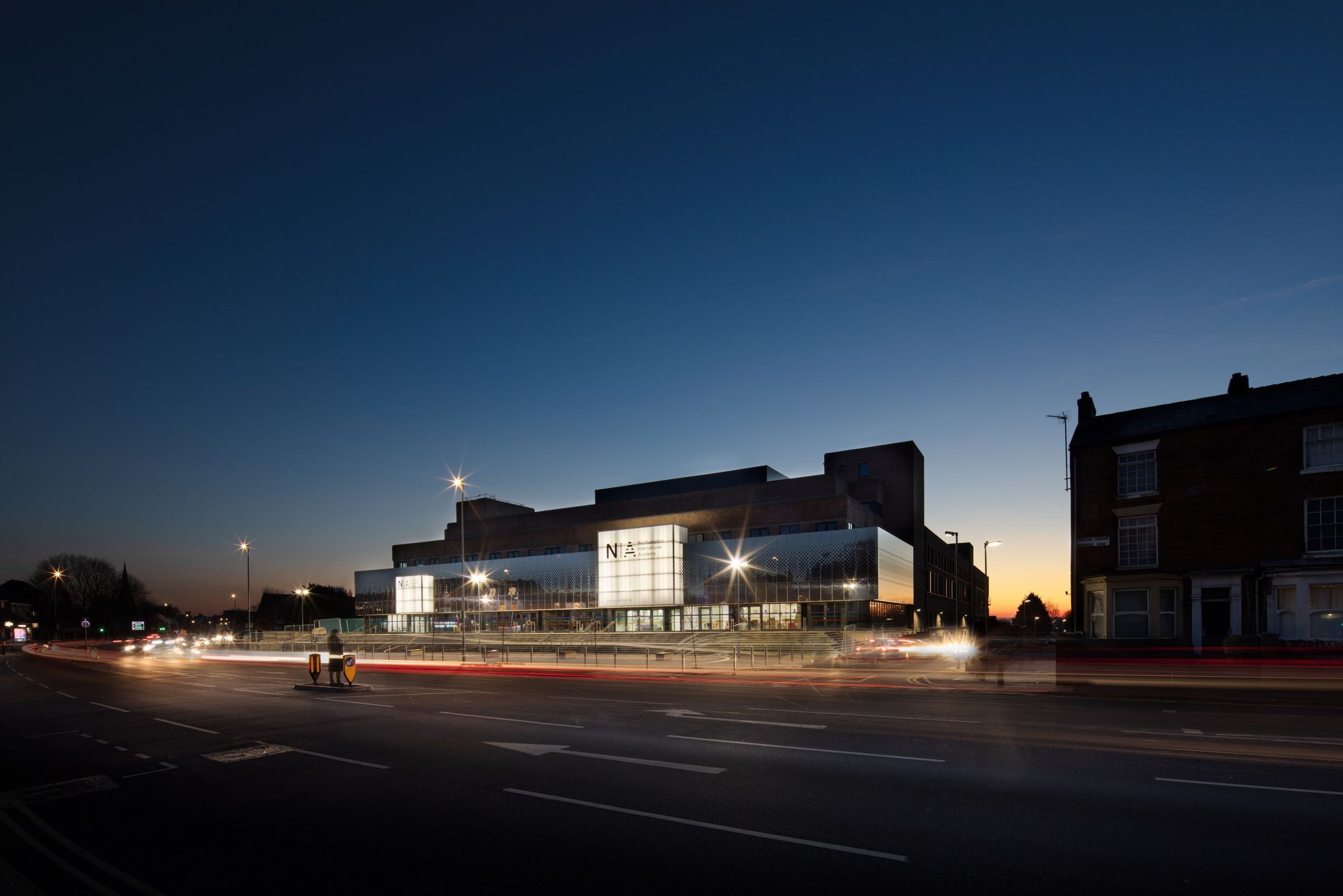 https://archello.com/story/64360/attachments/photos-videos/4 photo_credit © Luke Hayes