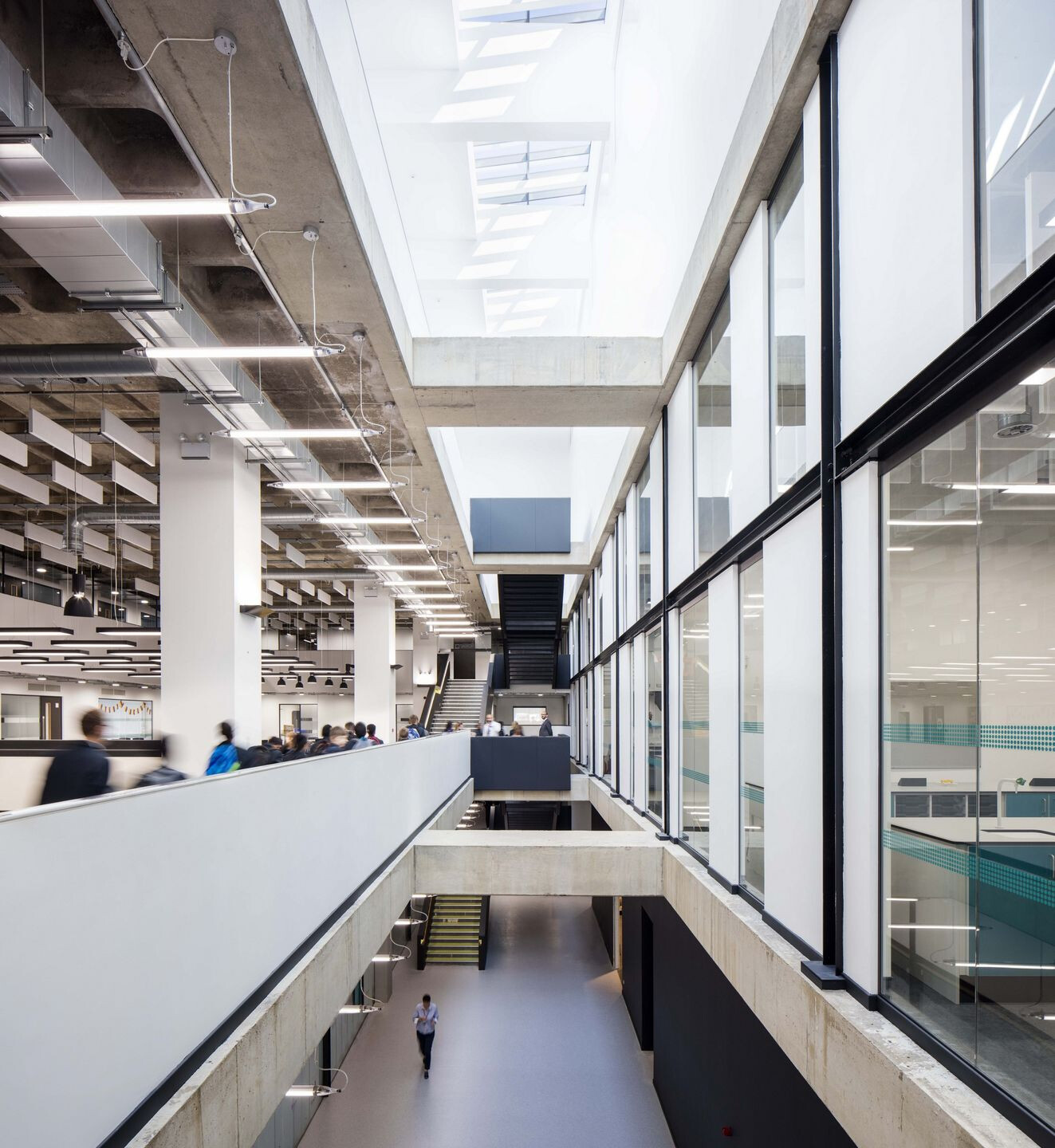 https://archello.com/story/64360/attachments/photos-videos/13 photo_credit © Will Scott
