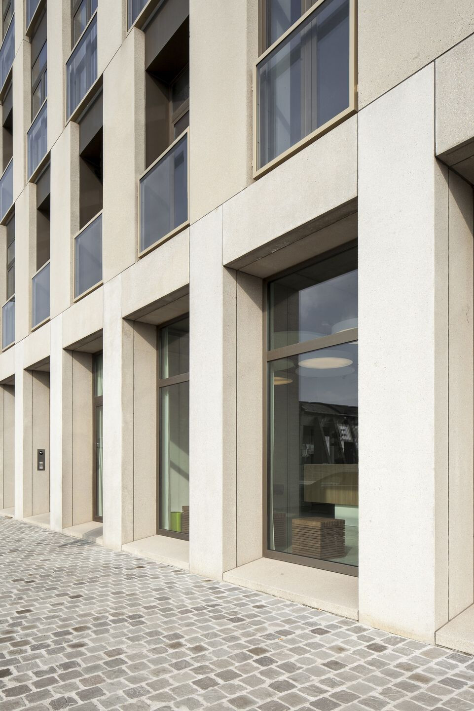 https://archello.com/story/64560/attachments/photos-videos/3 photo_credit Ilse Liekens