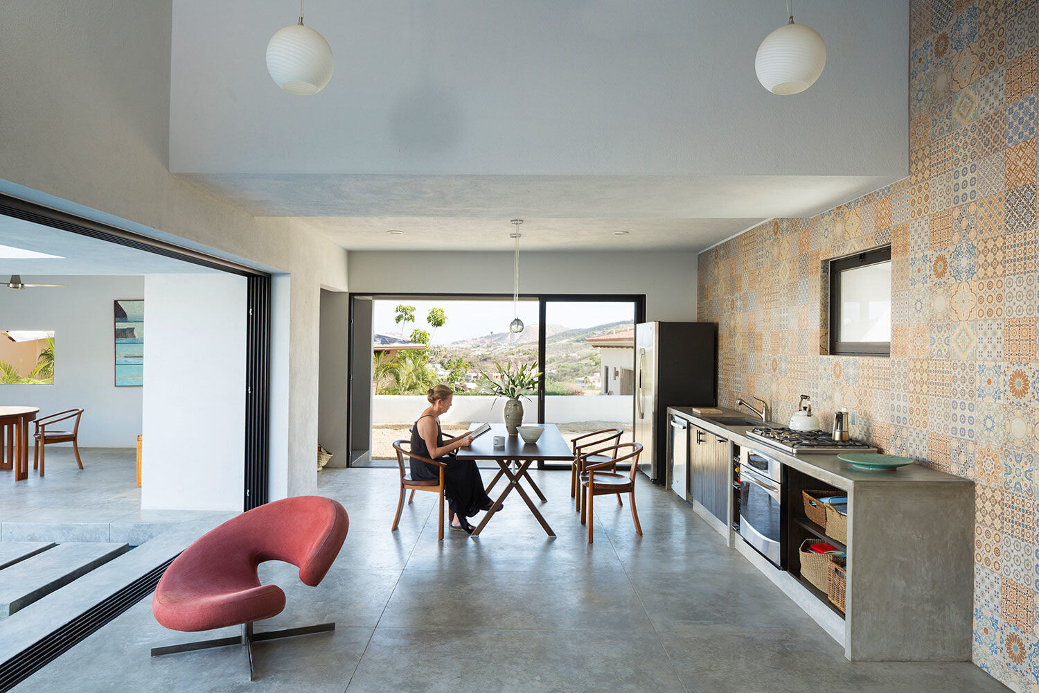https://archello.com/story/65038/attachments/photos-videos/3 photo_credit Ema Peter