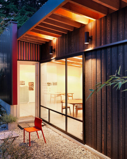 Laneway / Studio