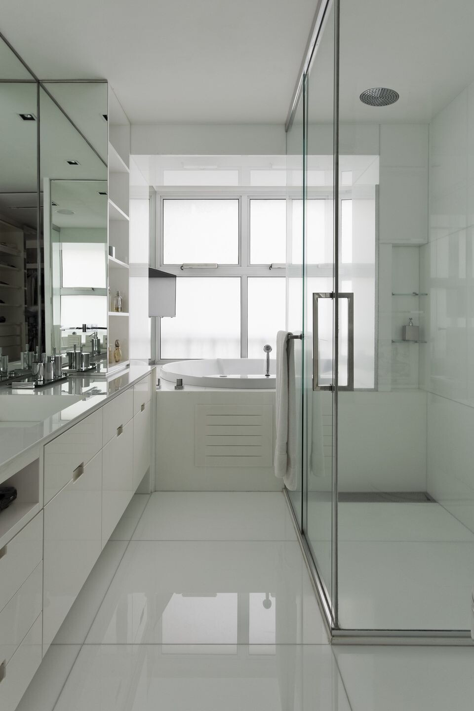 https://archello.com/story/66808/attachments/photos-videos/57 photo_credit Alain Brugier
