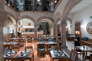 Hotel Herencia