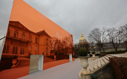 Copper facade , temporary installation Paris Fashion Week