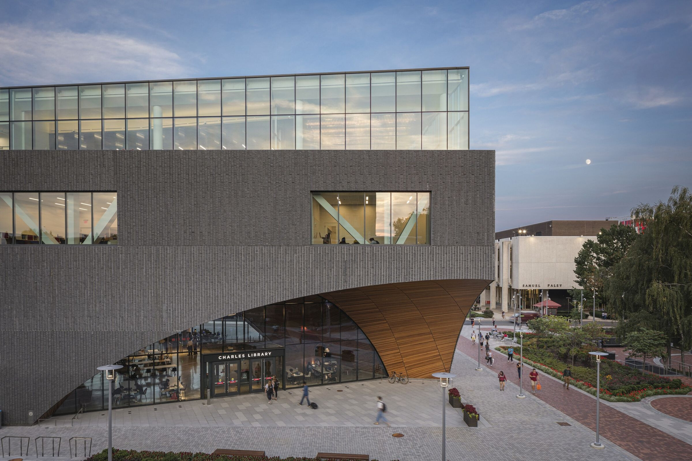 https://archello.com/story/69193/attachments/photos-videos/4 photo_credit © Michael Grimm