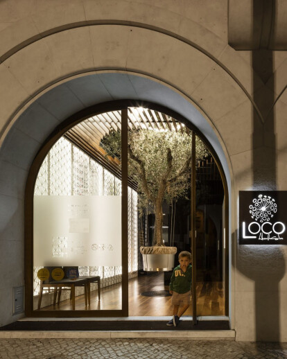 Loco Restaurant