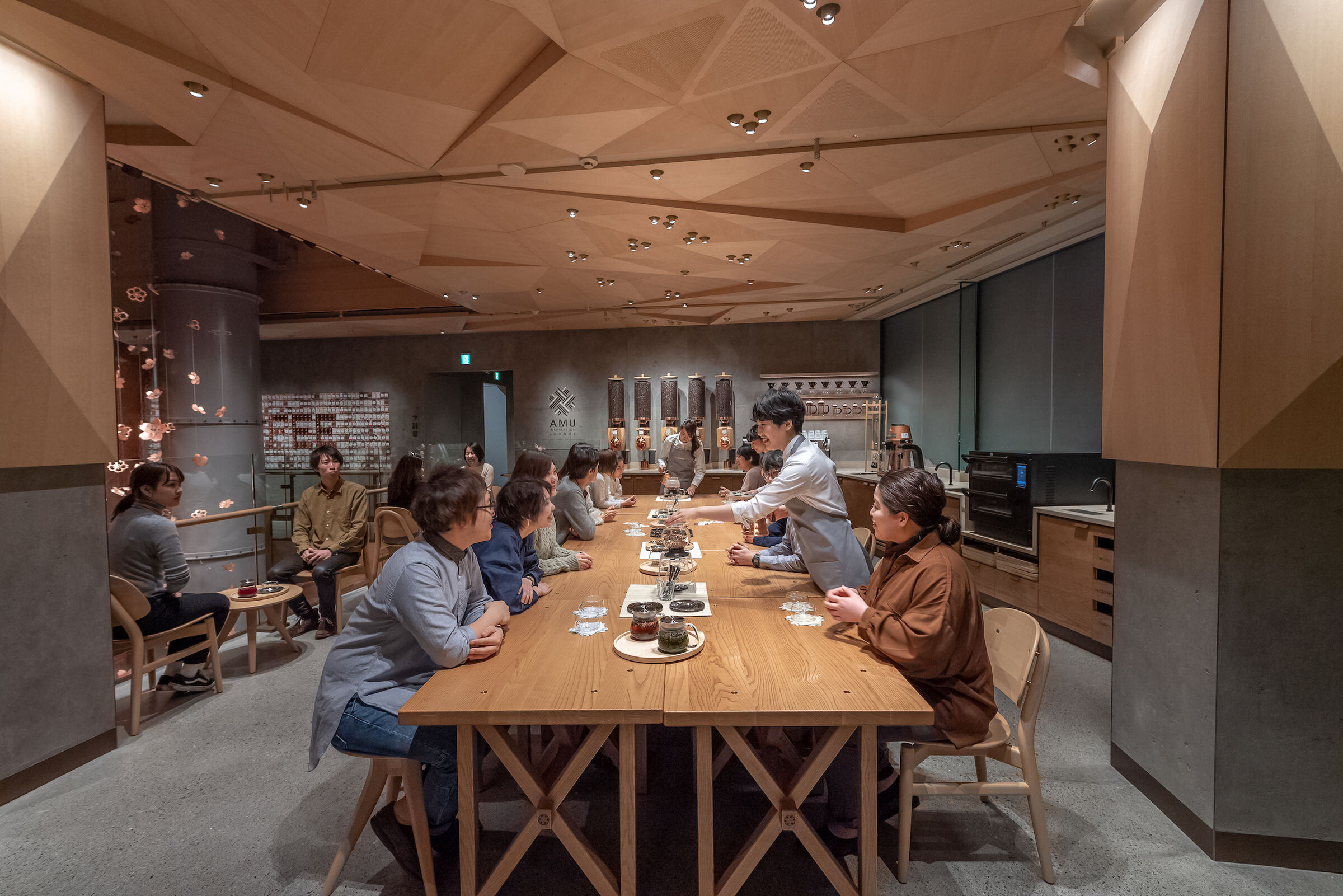 https://archello.com/story/69596/attachments/photos-videos/9 photo_credit Courtesy of Starbucks