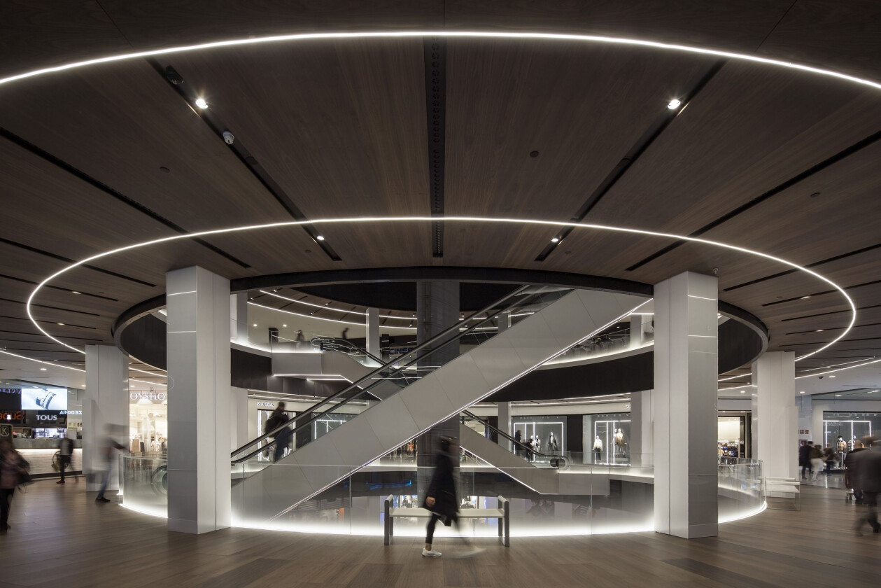 Commercial Center Diagonal Mar
