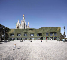 Tibidabo Welcom Square