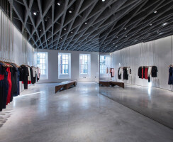 Victoria Beckham Store Flos Archello