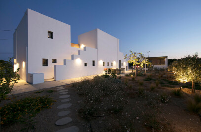 "the tower" a house in Santa Maria, Paros