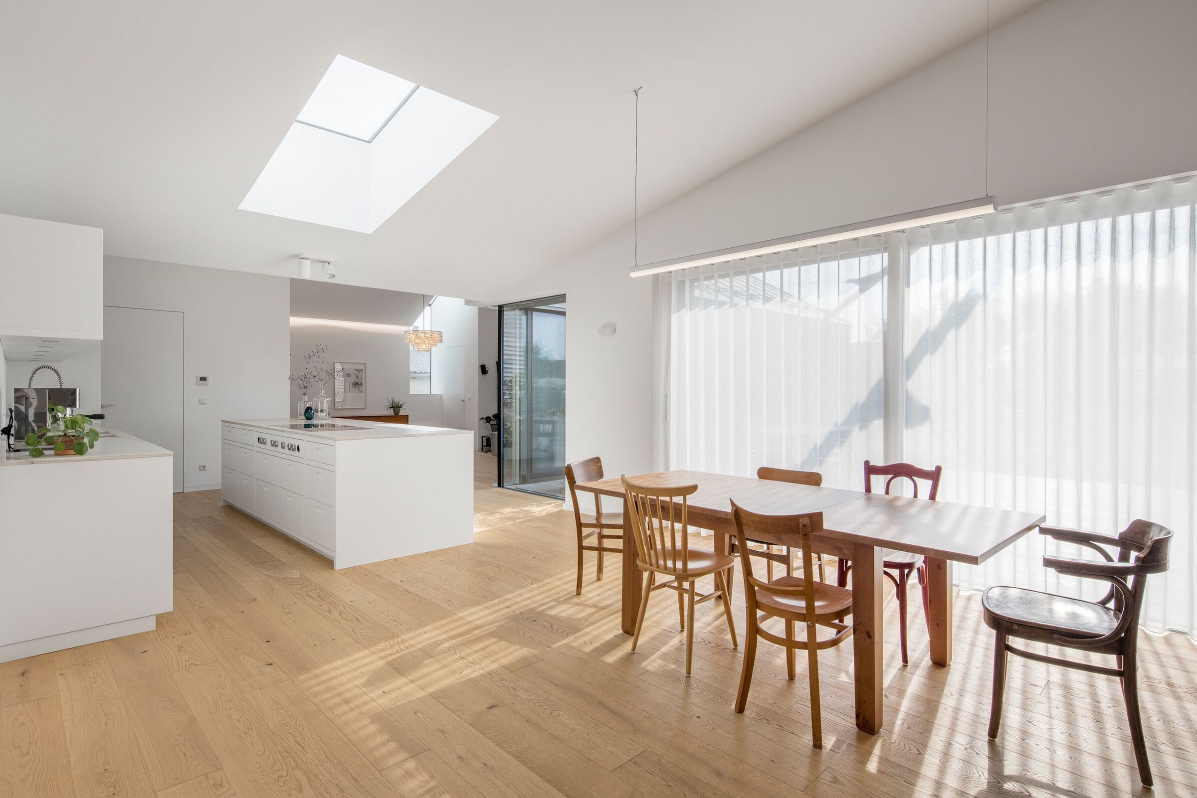https://archello.com/story/72957/attachments/photos-videos/8 photo_credit © Leonhard Hilzensauer