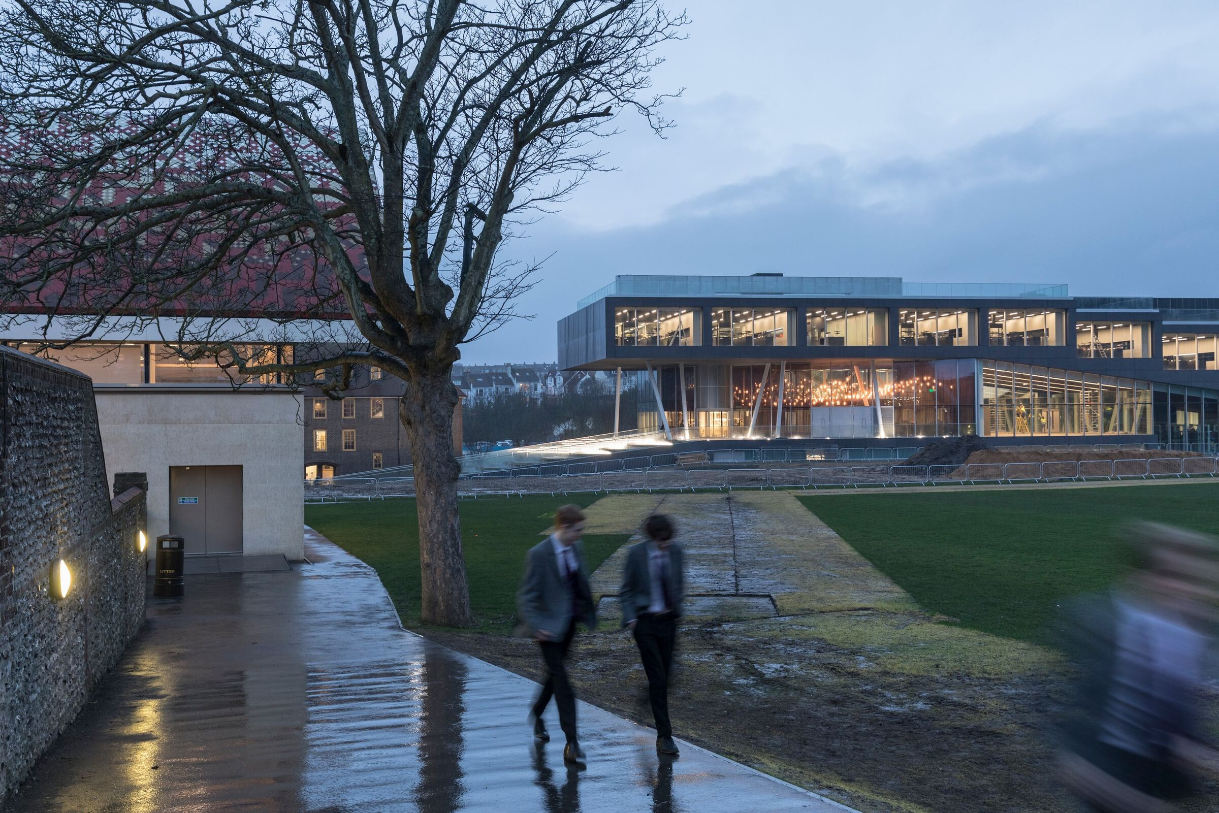 https://archello.com/story/73970/attachments/photos-videos/10 photo_credit Photograph by Laurian Ghinitoiu, Courtesy of OMA