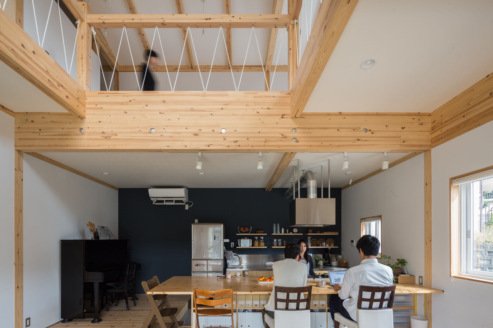 https://archello.com/story/75366/attachments/photos-videos/6 photo_credit shinkenchiku-sha