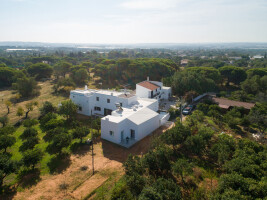 Falfosa House