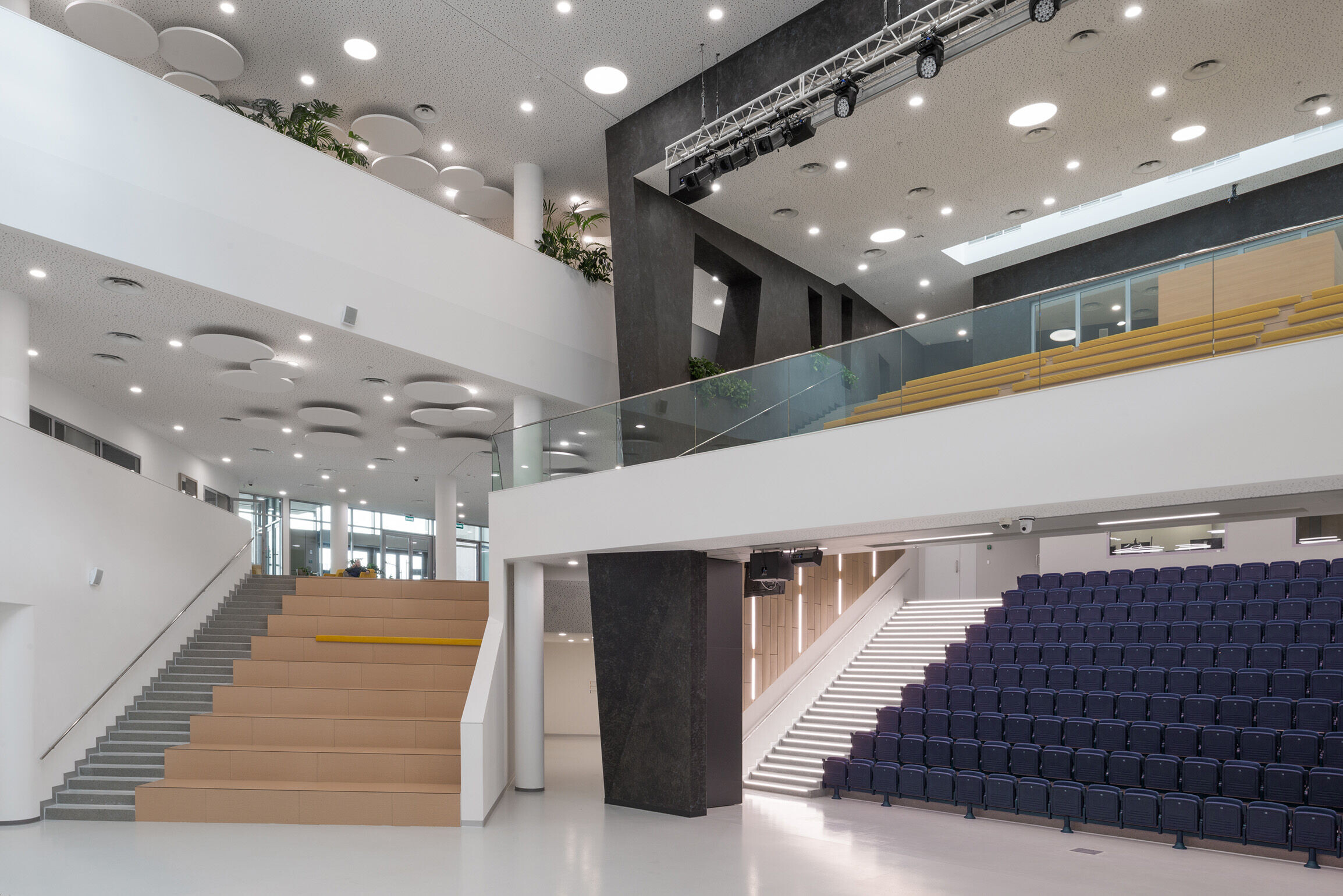 https://archello.com/story/75387/attachments/photos-videos/6 photo_credit NARODIZKIY