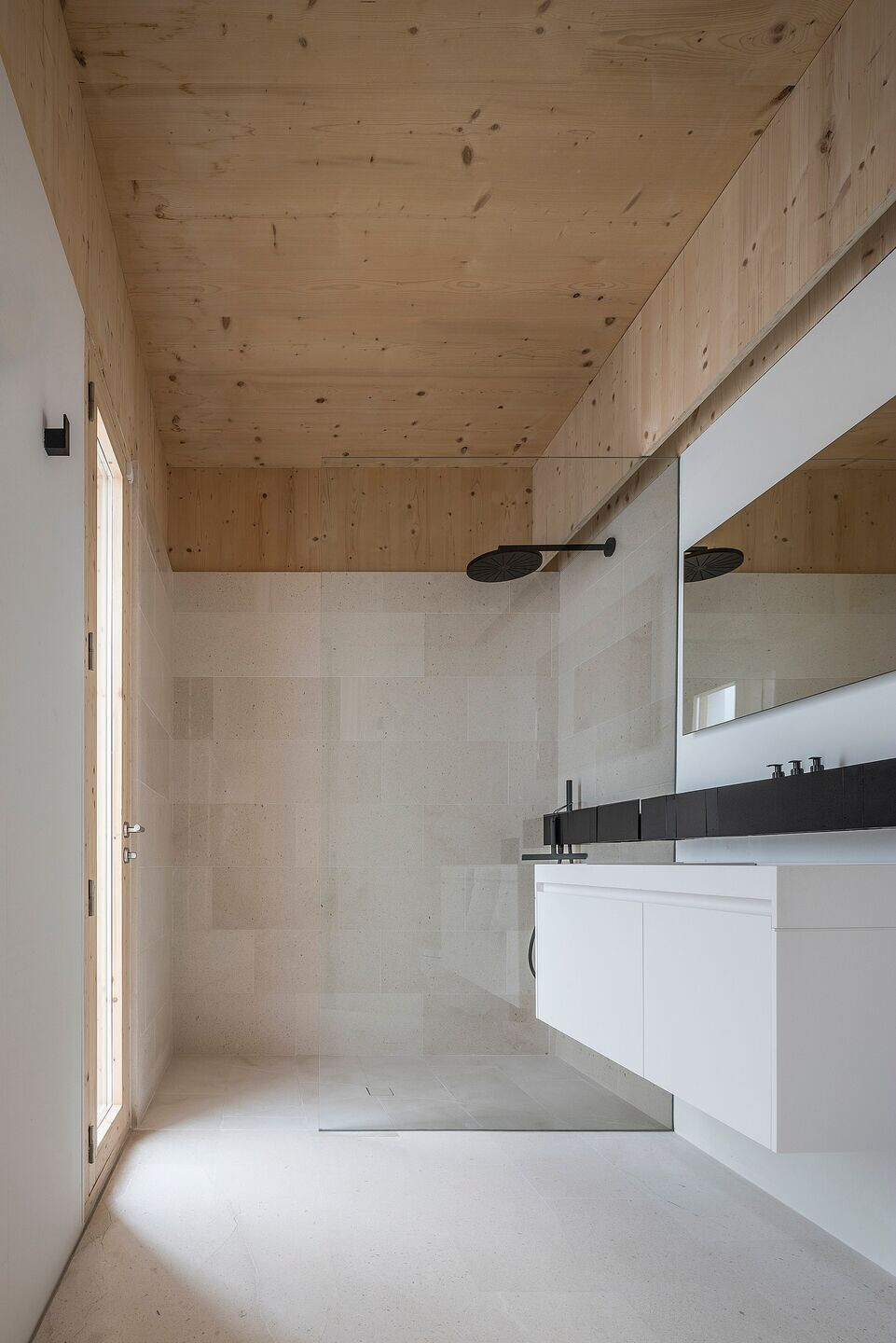 https://archello.com/story/75615/attachments/photos-videos/44 photo_credit Marià Castelló