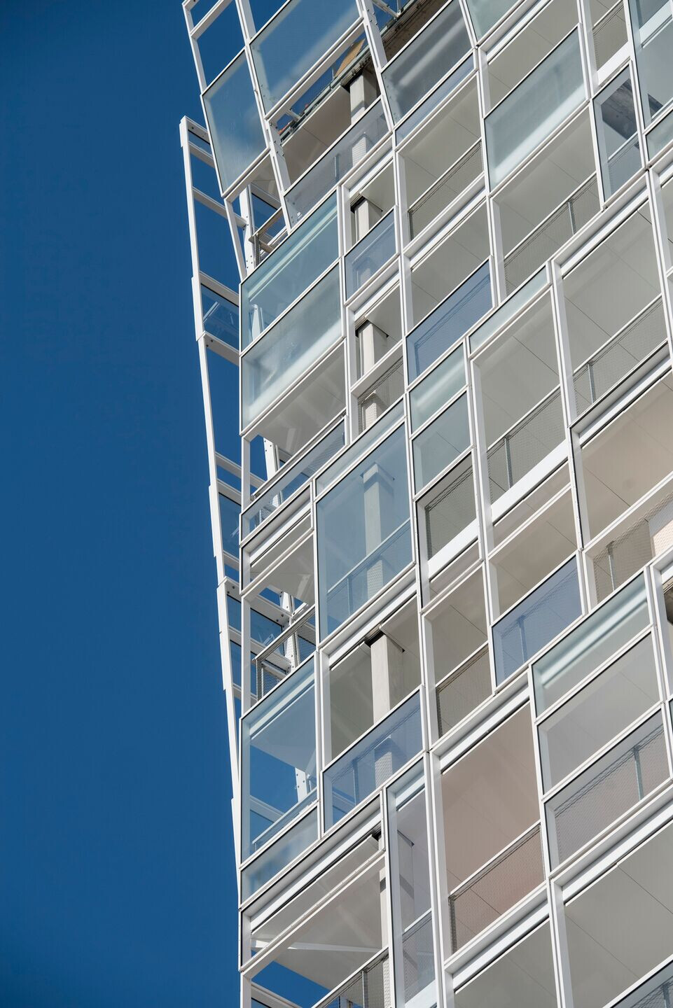 https://archello.com/story/76169/attachments/photos-videos/6 photo_credit © Guillaume Perret