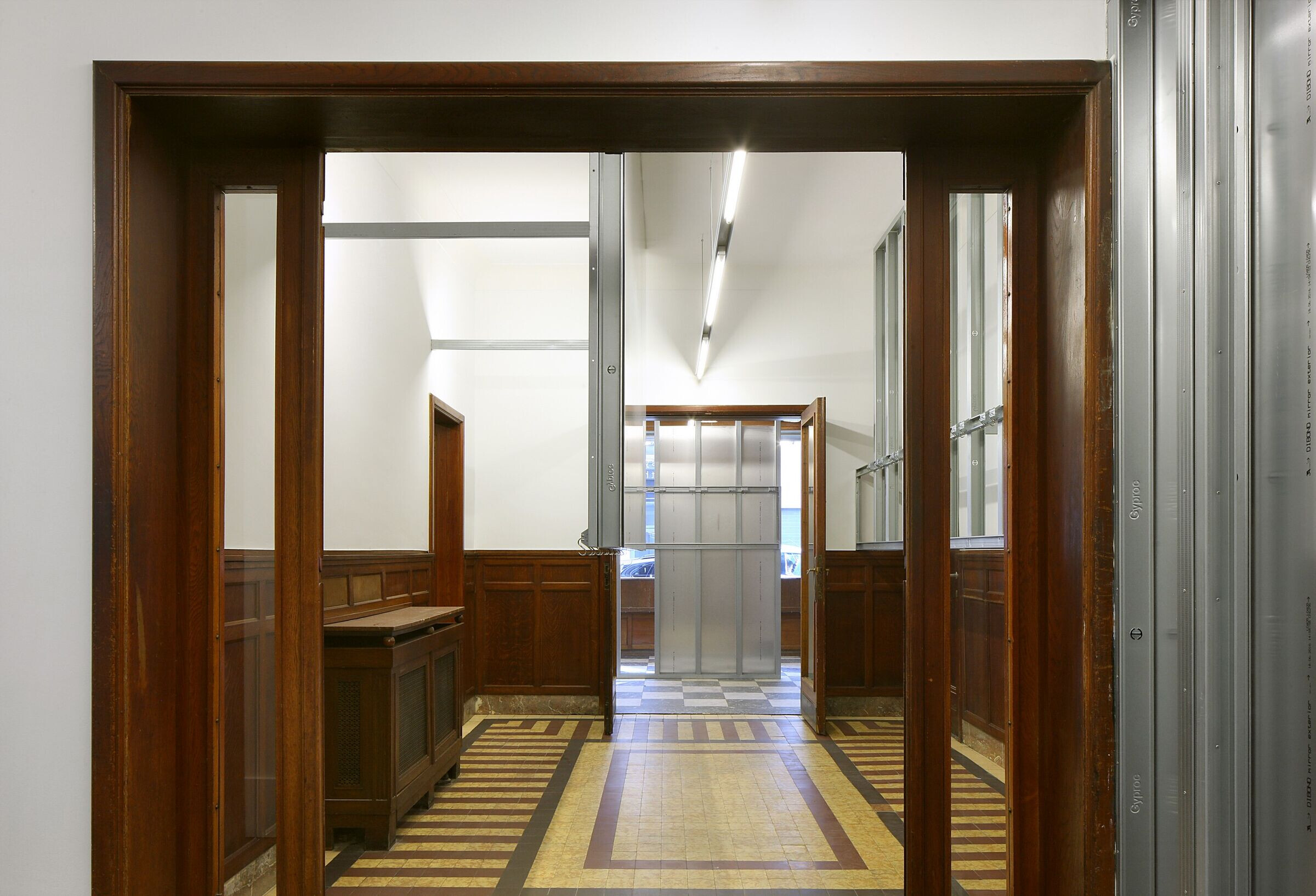 https://archello.com/story/76460/attachments/photos-videos/1 photo_credit © Filip Dujardin