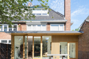 Extension and internal overhaul '30s house