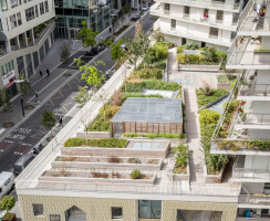 Shared landscaped roof terraces