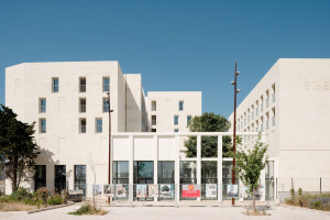 Le Monticole Housing