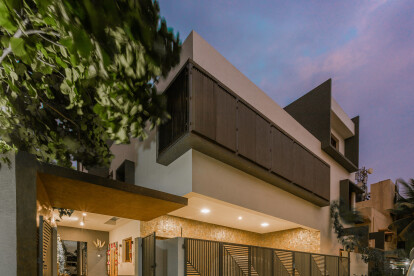 The Yahvi Residence is located in Coimbatore amidst three built forms.