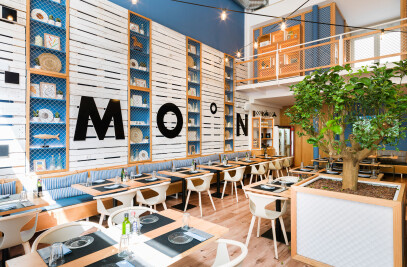 MOoN Bar