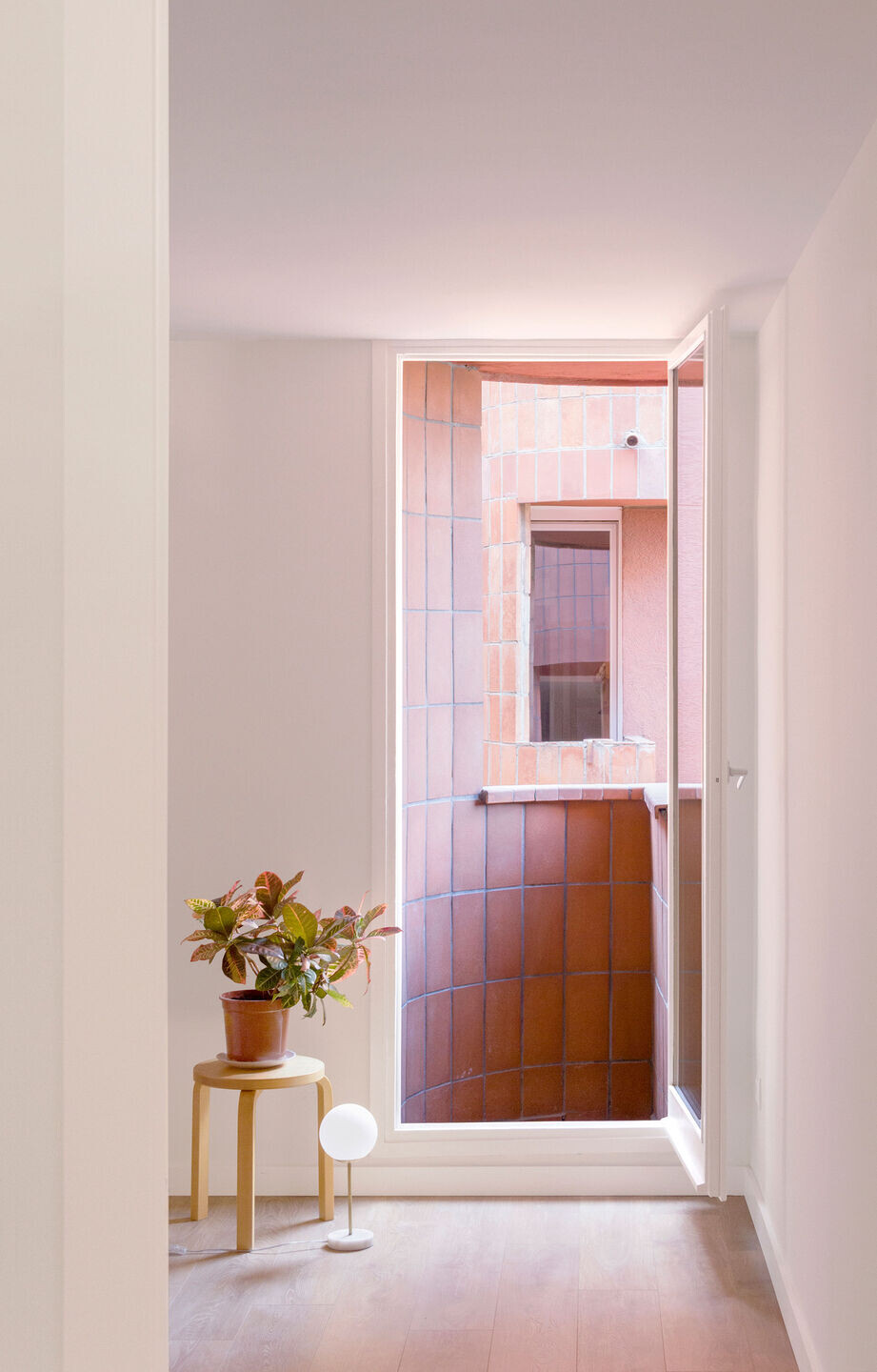 https://archello.com/story/78980/attachments/photos-videos/10 photo_credit Bonell+Dòriga