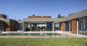 PR HOUSE