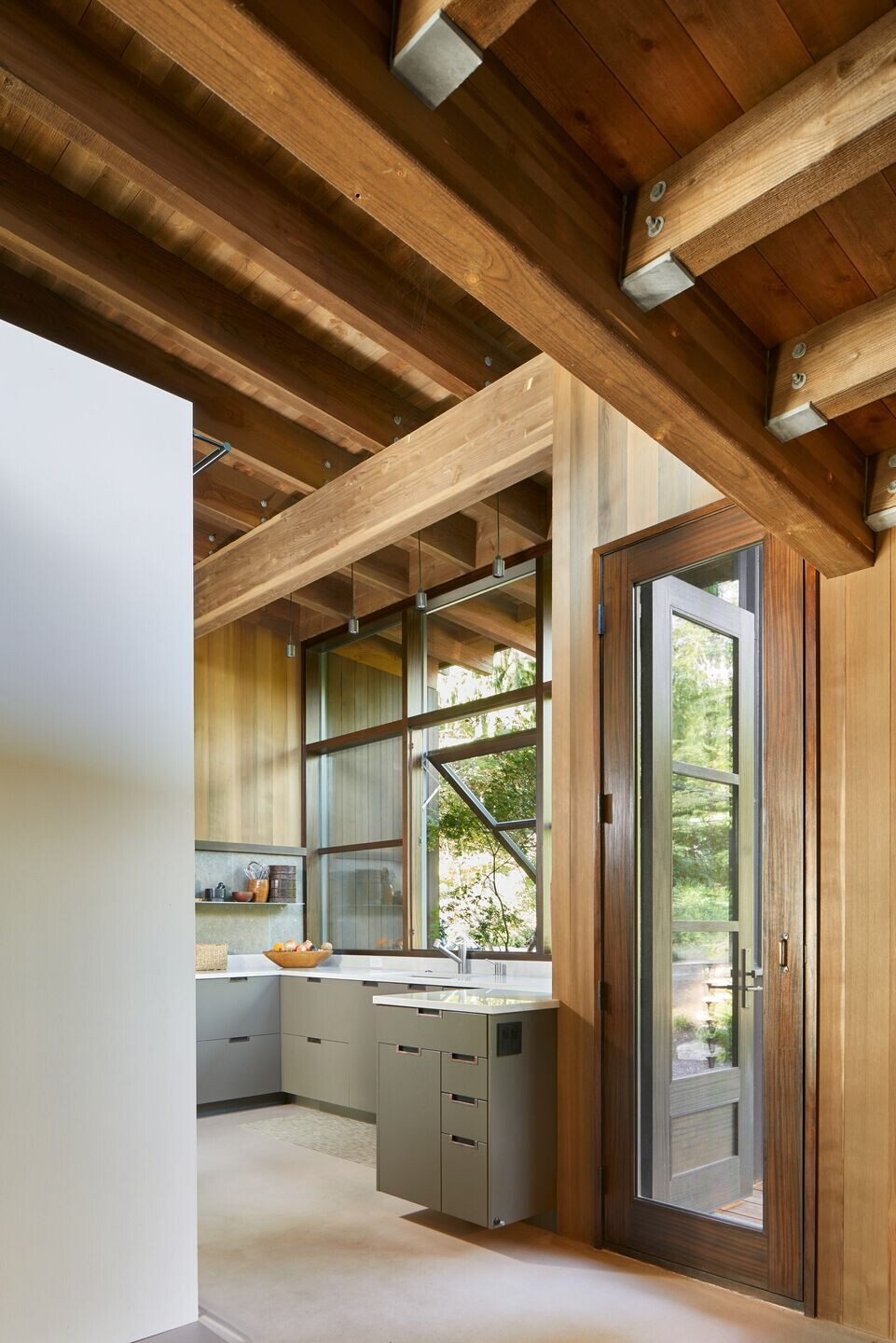 https://archello.com/story/79521/attachments/photos-videos/26 photo_credit Ben Benschneider