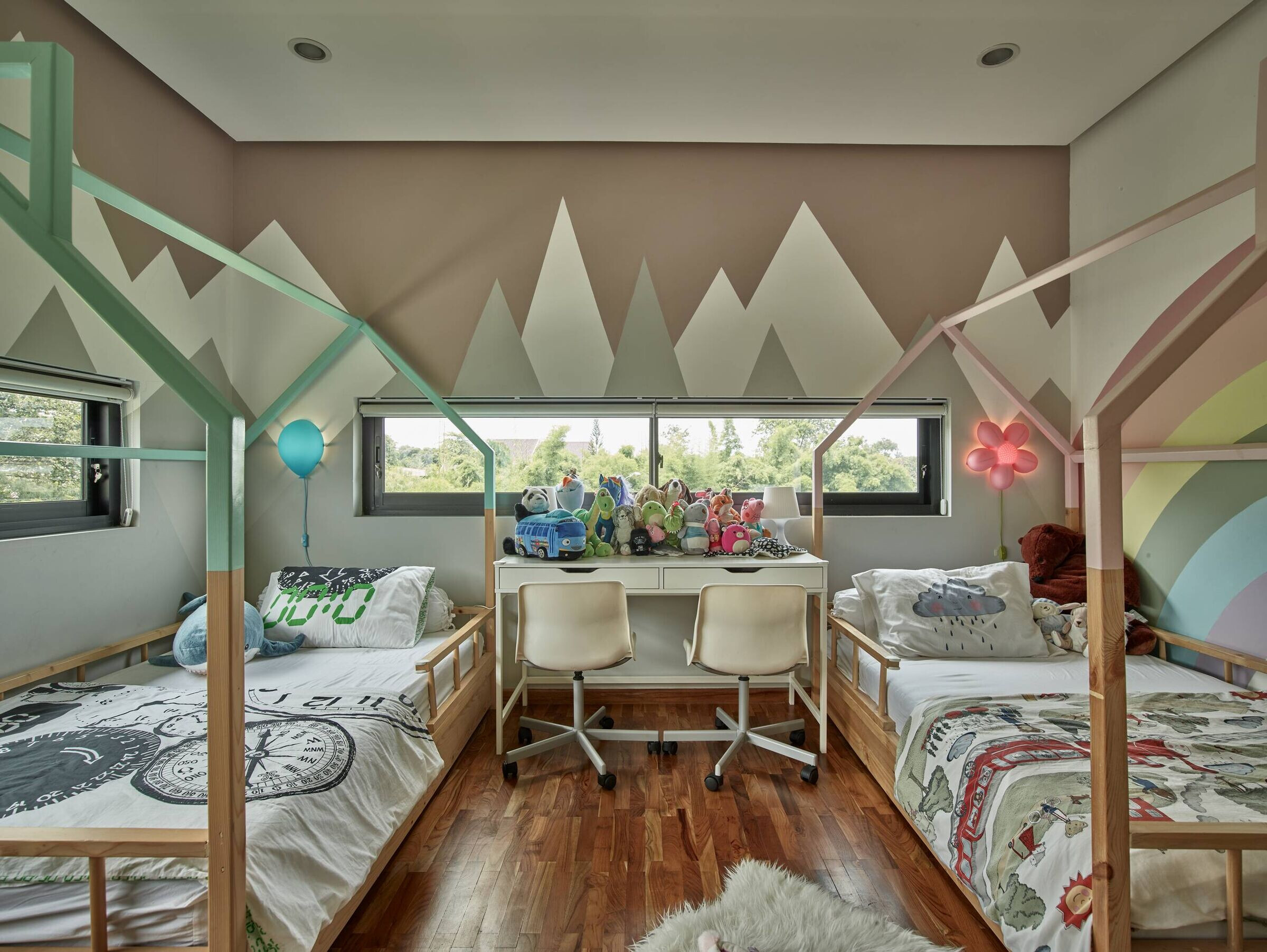 https://archello.com/story/80018/attachments/photos-videos/17 photo_credit Eric Dinardi