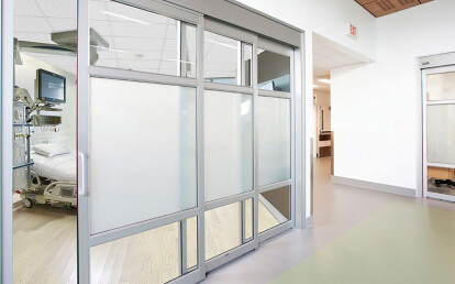 LC Privacy Glass - Frosted/Private