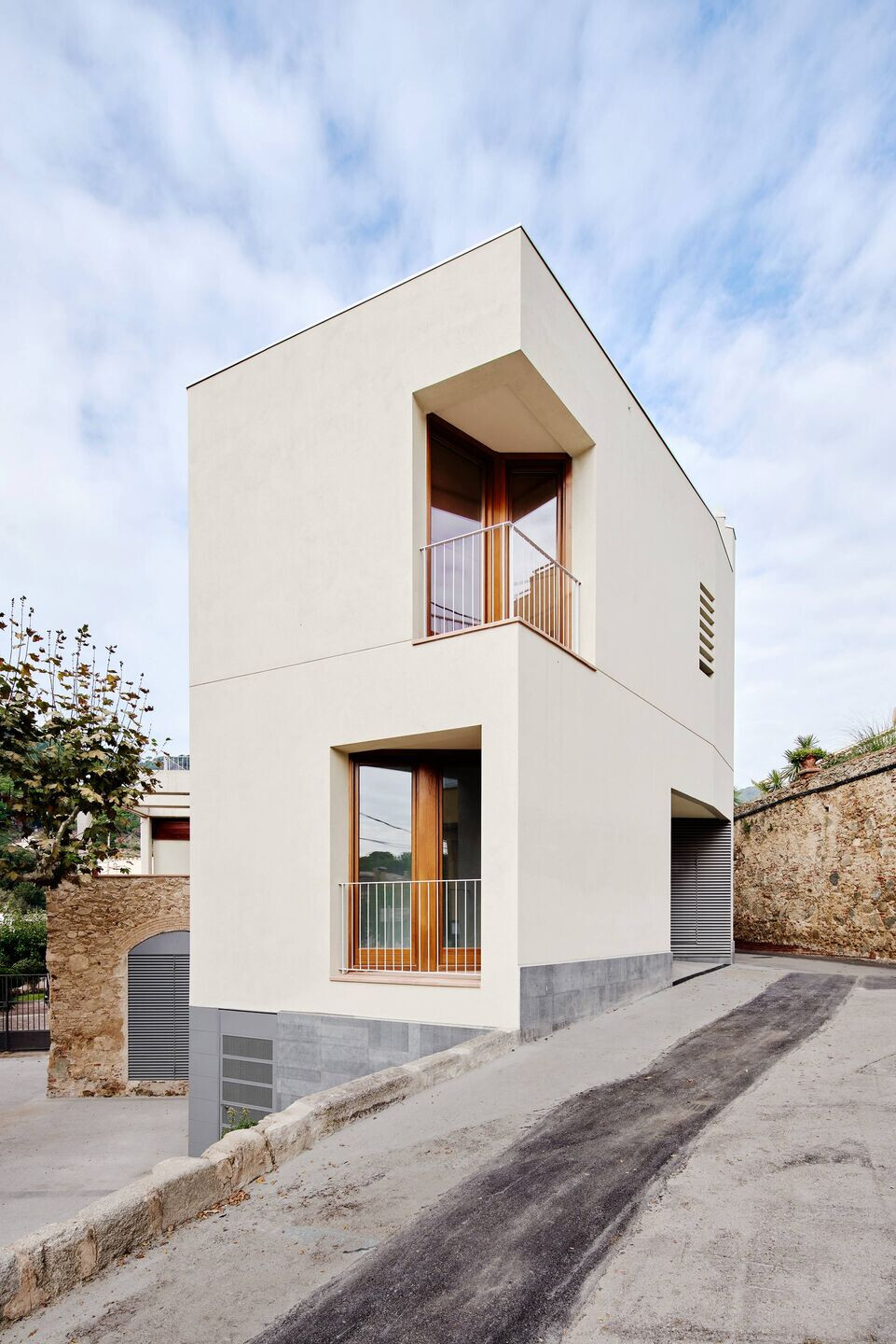 https://archello.com/story/80733/attachments/photos-videos/3 photo_credit José Hevia