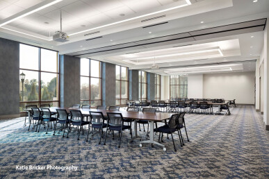 All Skyfold movable walls in ceiling pockets to create one large office conference room