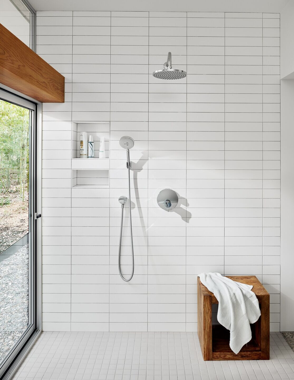 https://archello.com/story/80883/attachments/photos-videos/13 photo_credit Casey Dunn