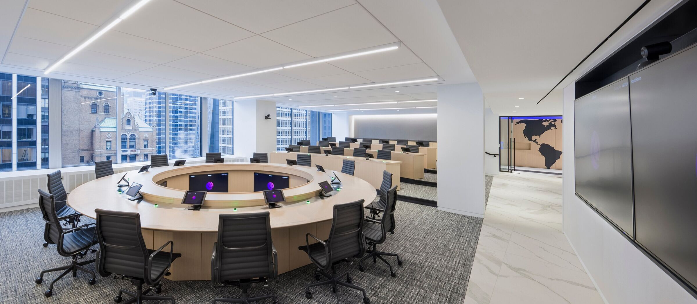 https://archello.com/story/81346/attachments/photos-videos/7 photo_credit © Jeff Goldberg / Esto