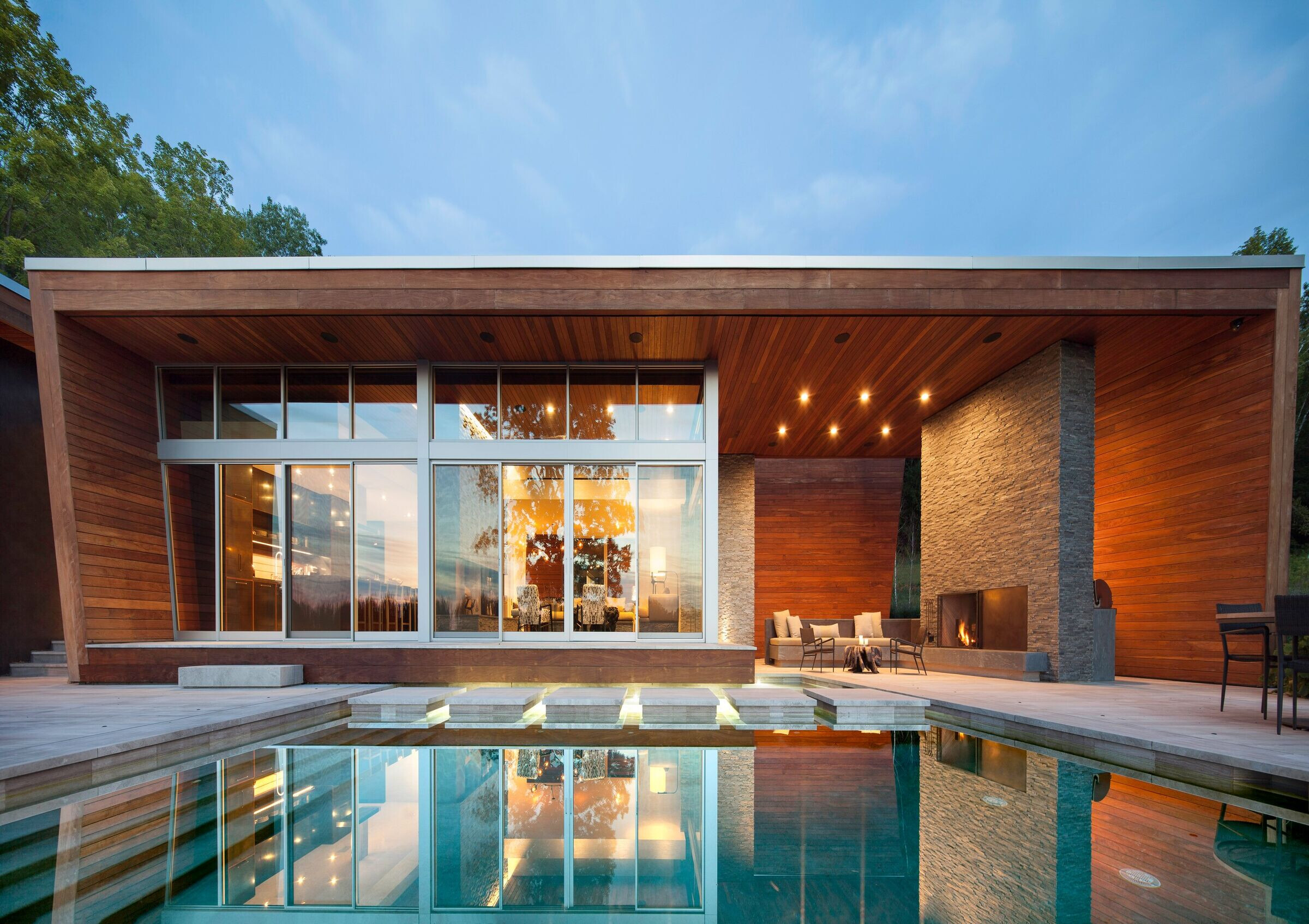 https://archello.com/story/81632/attachments/photos-videos/7 photo_credit Paul Warchol