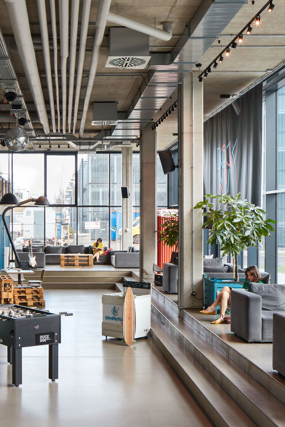 https://archello.com/story/81679/attachments/photos-videos/4 photo_credit © Max Schroeder