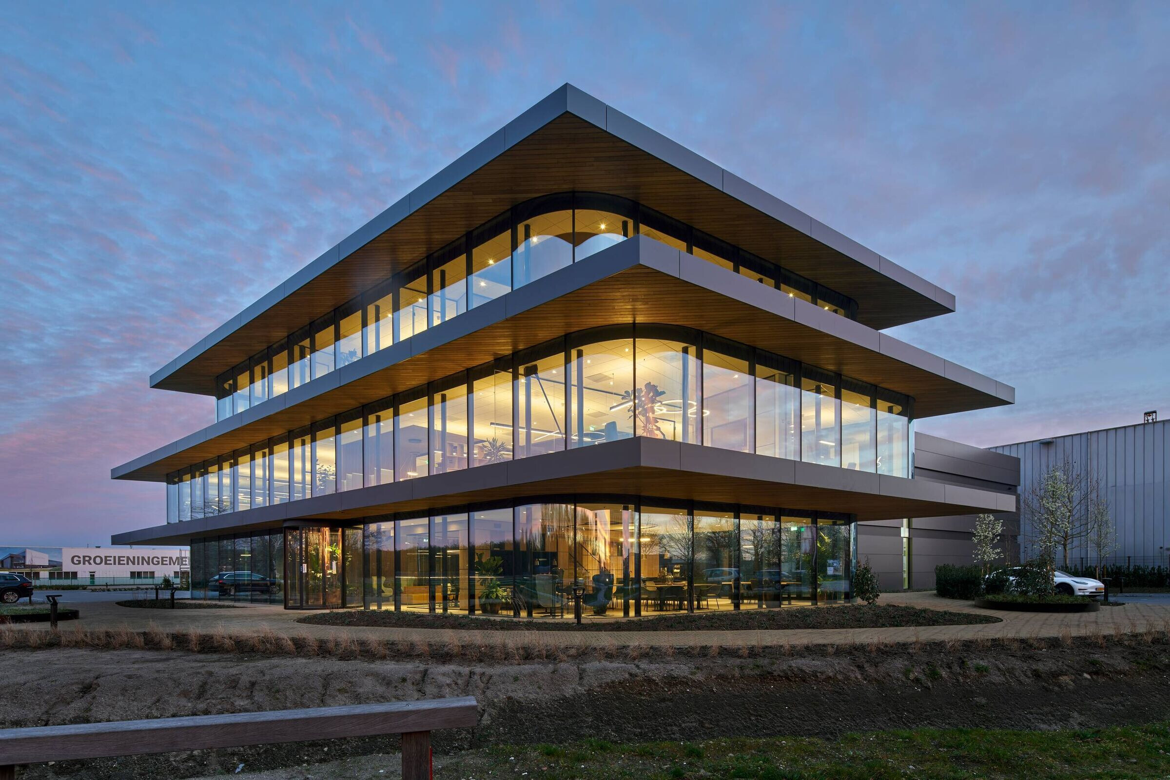 https://archello.com/story/82336/attachments/photos-videos/8 photo_credit Rene de Wit