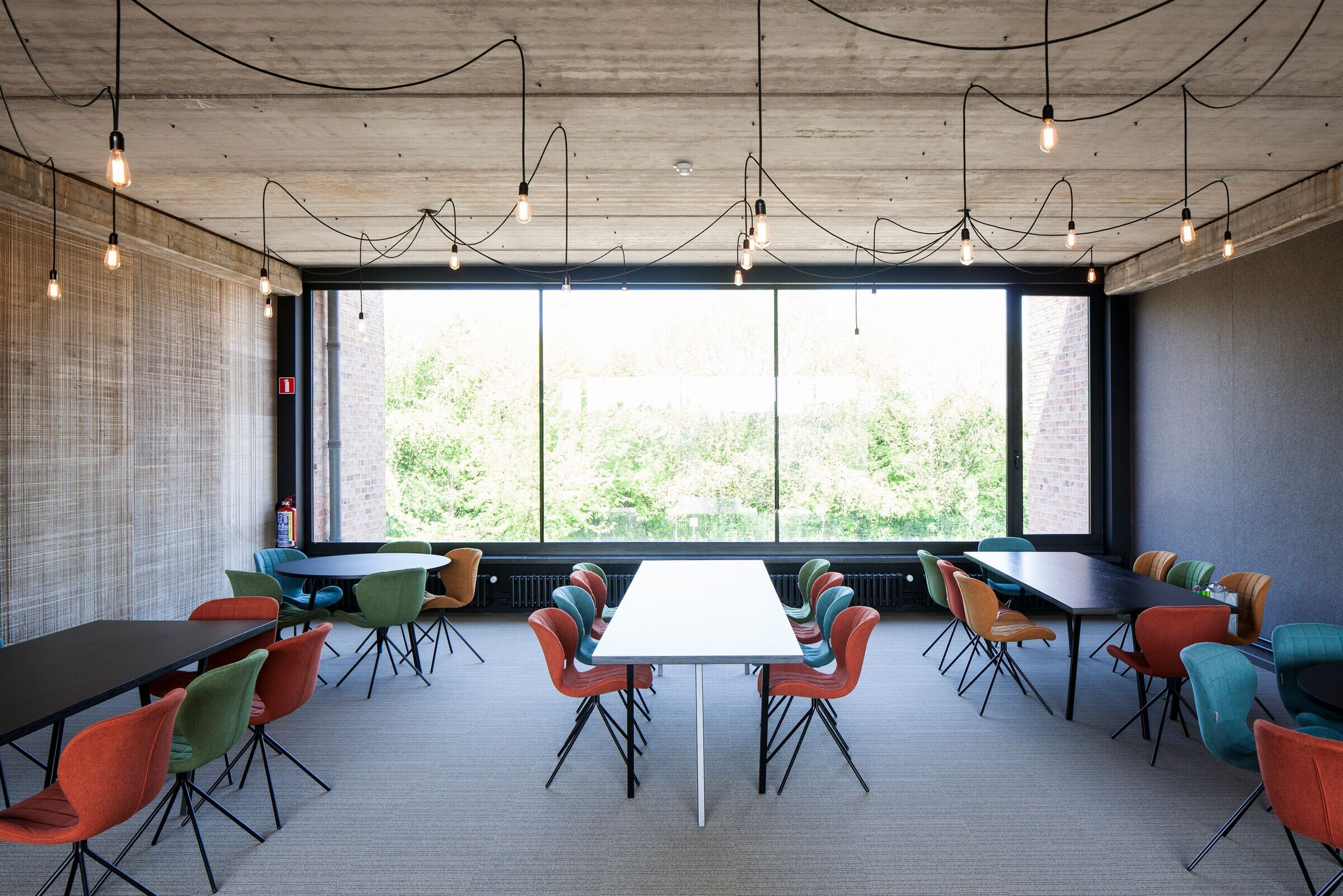 https://archello.com/story/82338/attachments/photos-videos/17 photo_credit Tim Van de Velde