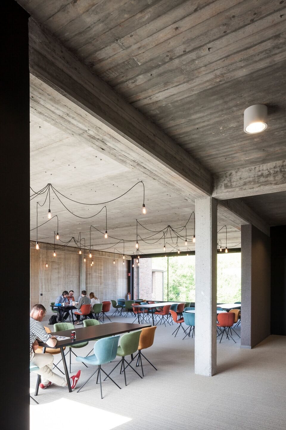 https://archello.com/story/82338/attachments/photos-videos/21 photo_credit Tim Van de Velde