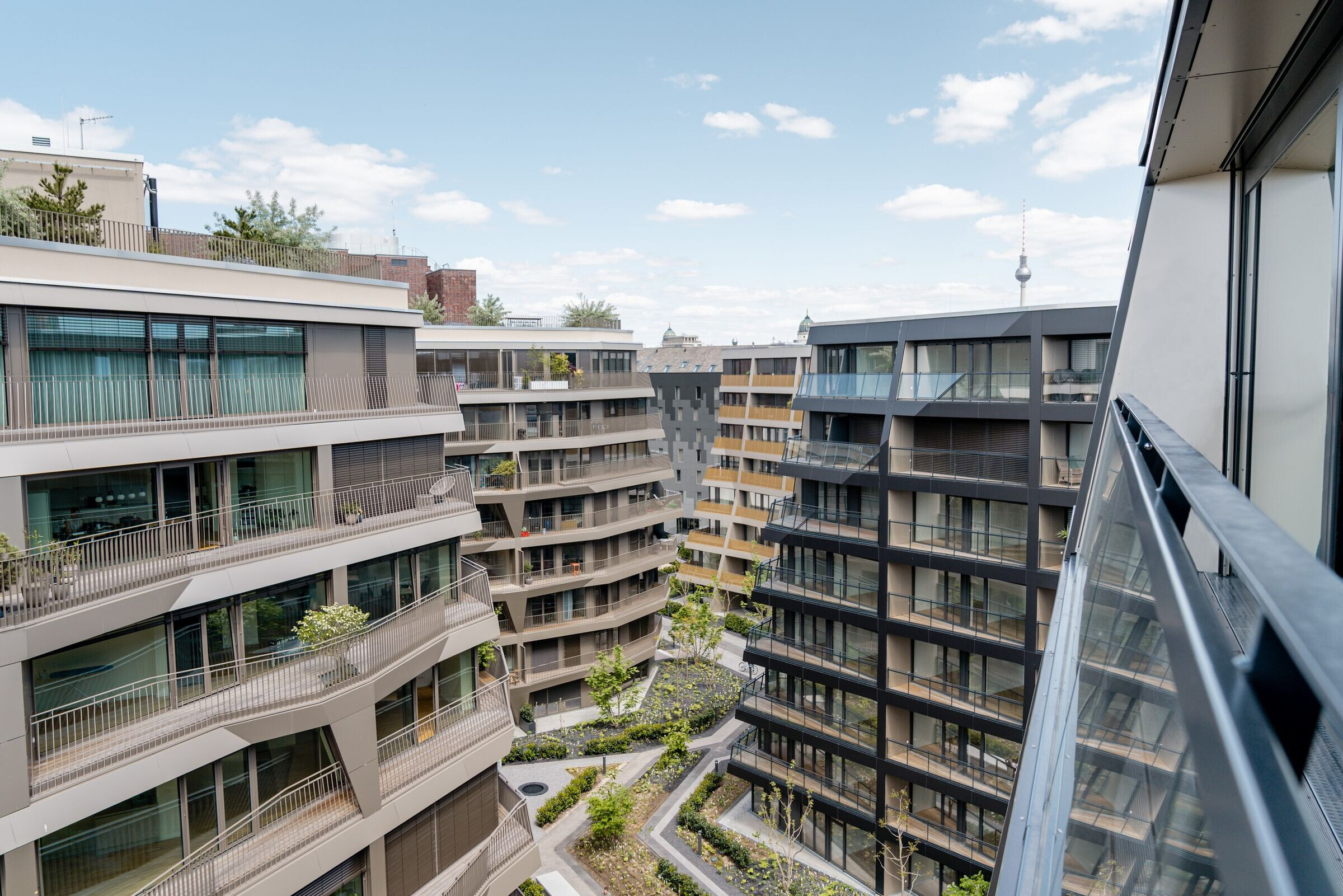 https://archello.com/story/49881/attachments/photos-videos/15 photo_credit © BTTR GmbH