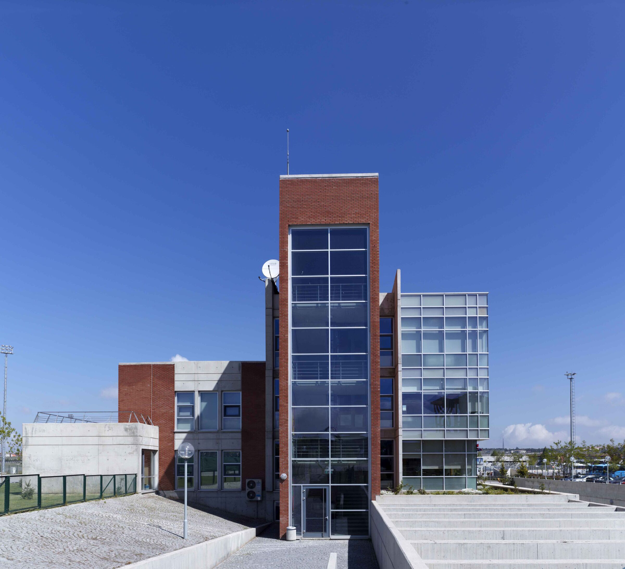 https://archello.com/story/83146/attachments/photos-videos/3 photo_credit Cemal Emden