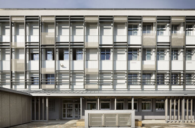 Paul Heraud High School facade detail