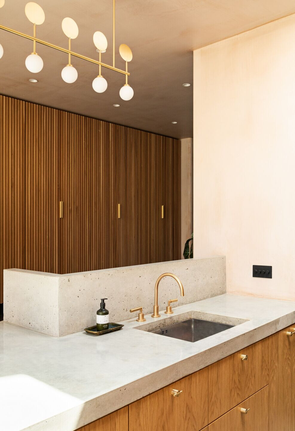 https://archello.com/story/83503/attachments/photos-videos/12 photo_credit Adam Scott Photography
