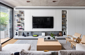 A secret garden apartment in Tel Aviv